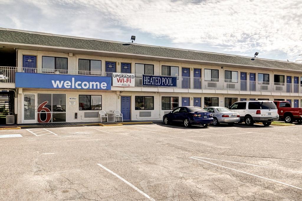 Motel 6 Wells Exteriér fotografie